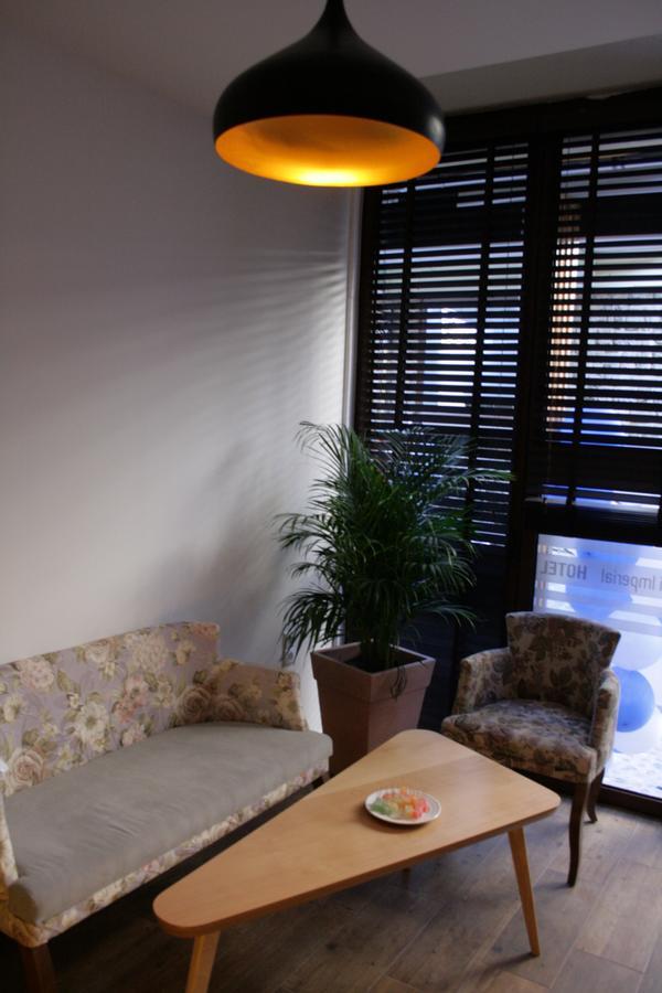Saray Hotel Призрен Екстериор снимка