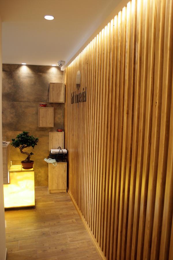 Saray Hotel Призрен Екстериор снимка